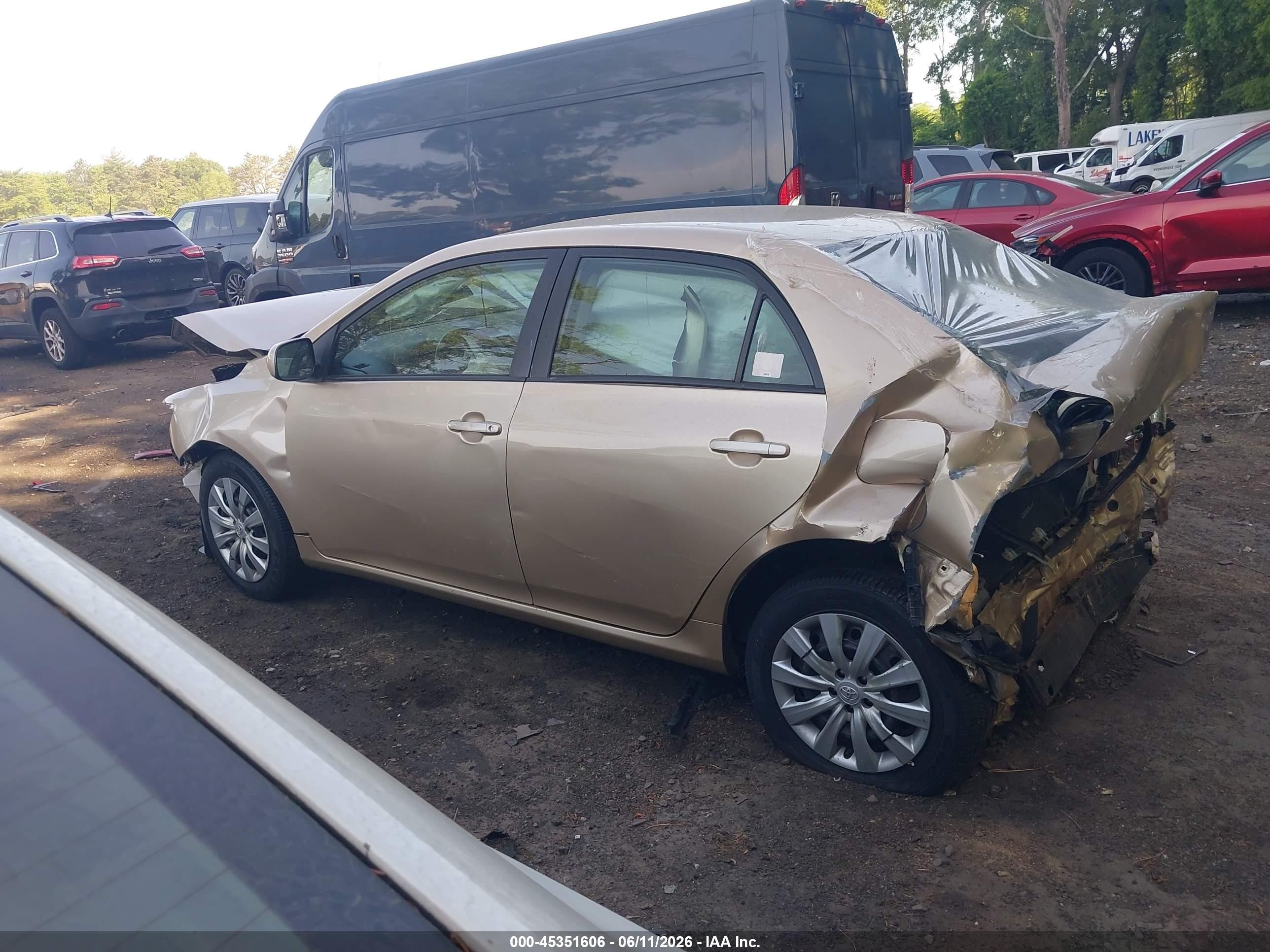 2012 Toyota Corolla Le Бежевый vin: JTDBU4EE0C9172120