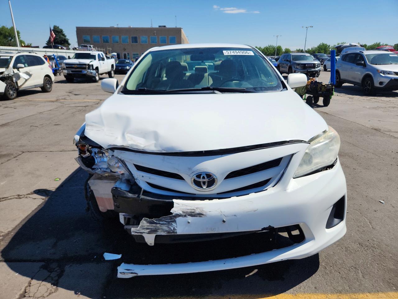 2012 Toyota Corolla Le White vin: JTDBU4EE0C9175230