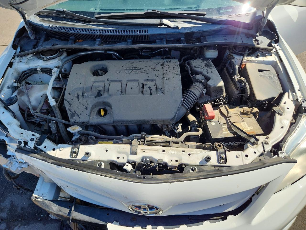 2012 Toyota Corolla Le White vin: JTDBU4EE0C9175230