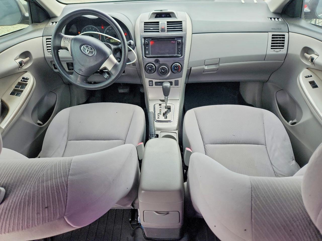 2013 Toyota Corolla Le Gray vin: JTDBU4EE0DJ112256