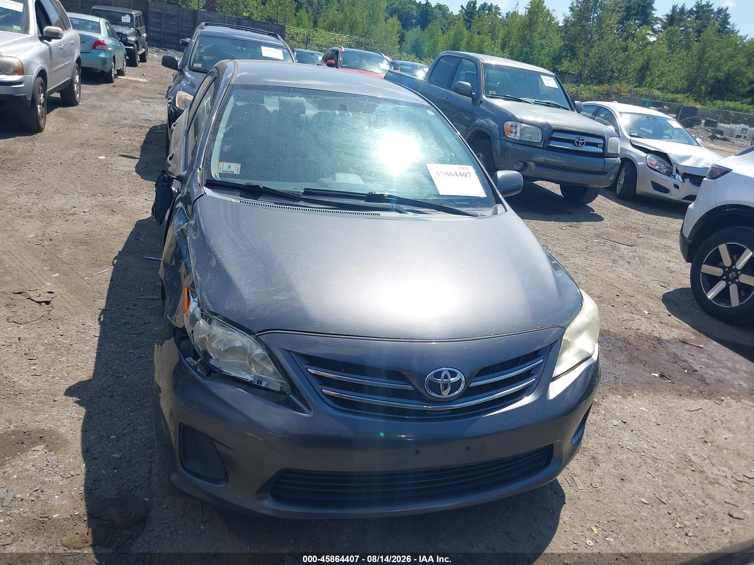2013 Toyota Corolla Le Gray vin: JTDBU4EE0DJ117795
