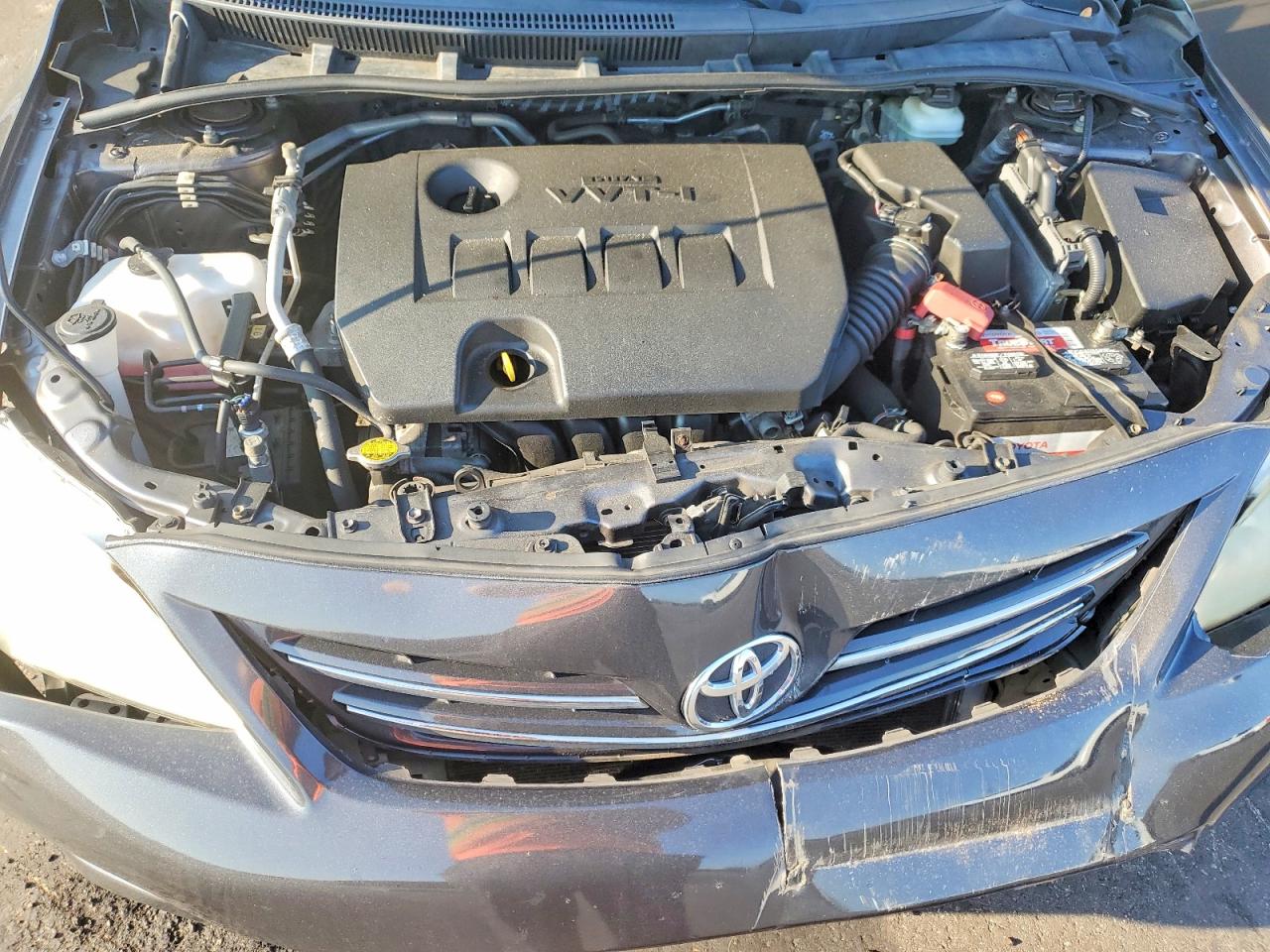 2013 Toyota Corolla Le Gray vin: JTDBU4EE0DJ120938