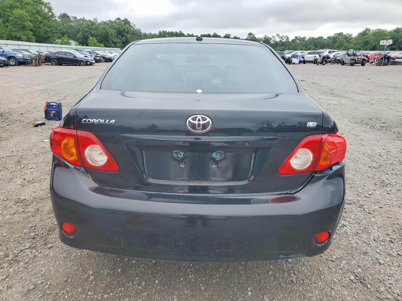 2010 Toyota Corolla Le Black vin: JTDBU4EE1A9108651