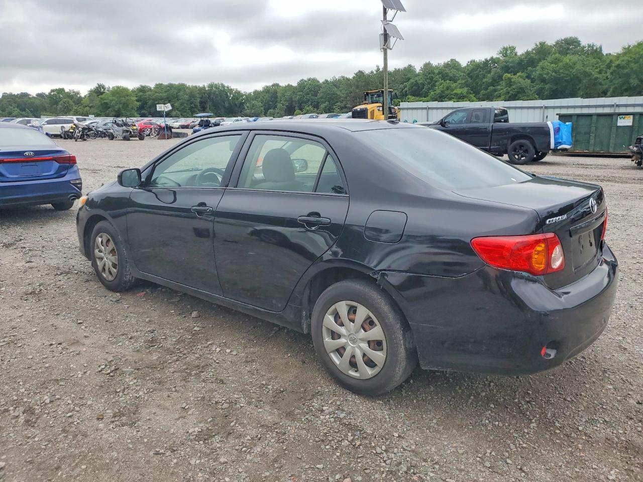 2010 Toyota Corolla Le Black vin: JTDBU4EE1A9108651