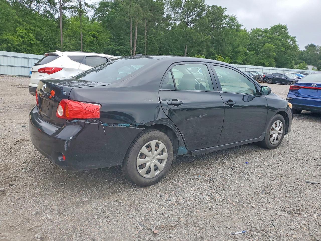 2010 Toyota Corolla Le Black vin: JTDBU4EE1A9108651