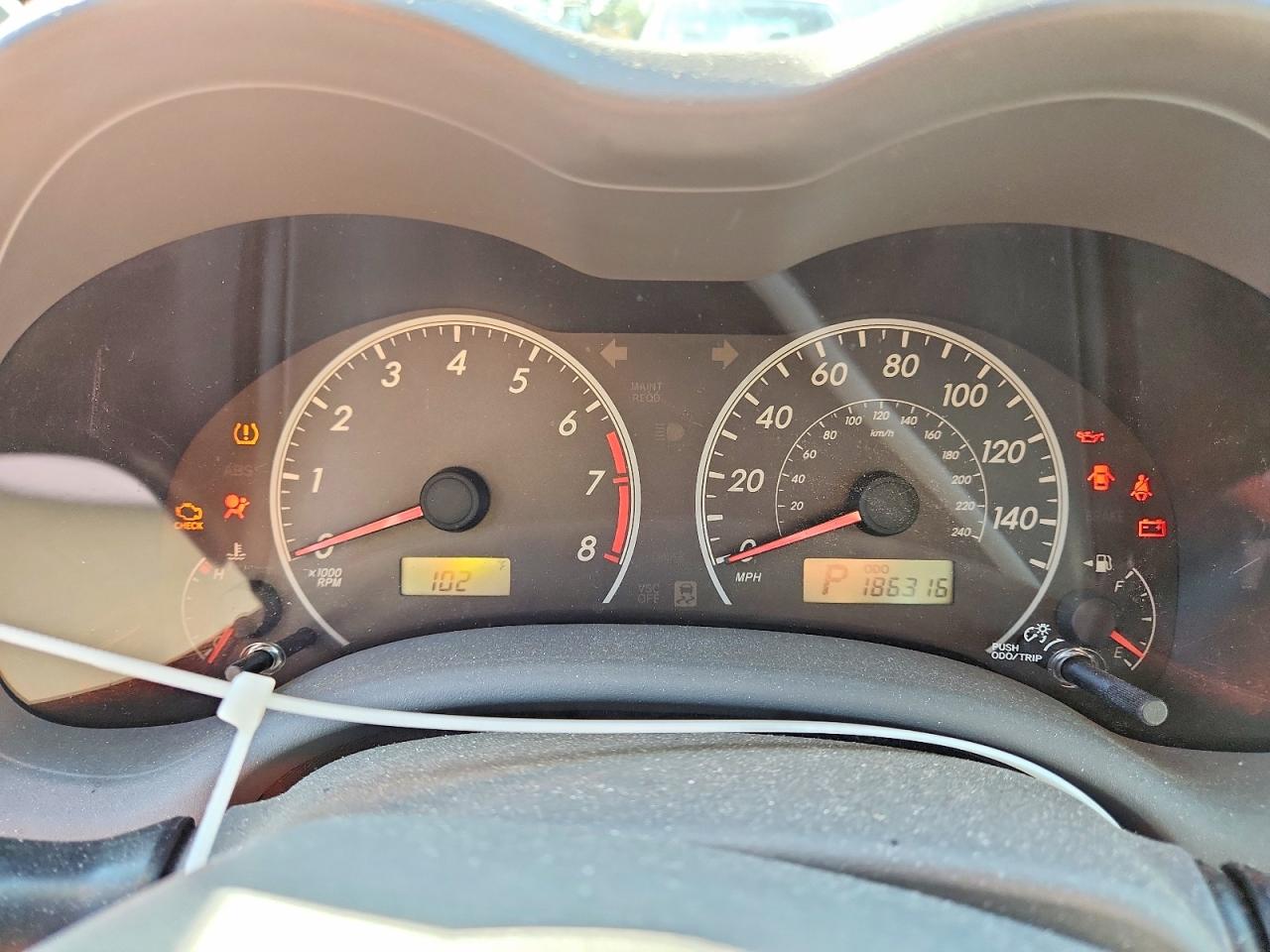 2010 Toyota Corolla Le Gray vin: JTDBU4EE1AJ058560