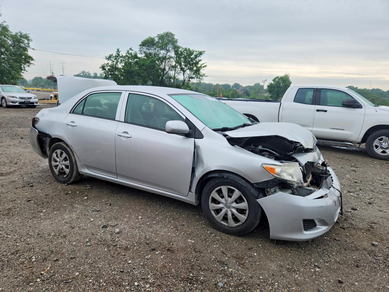 2010 Toyota Corolla Le Серебряный vin: JTDBU4EE1AJ072104