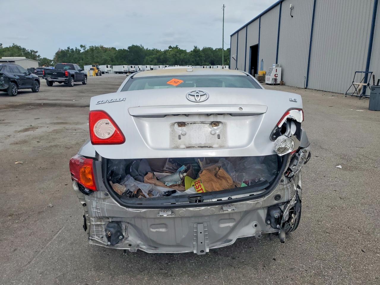 2010 Toyota Corolla Le Silver vin: JTDBU4EE1AJ077822
