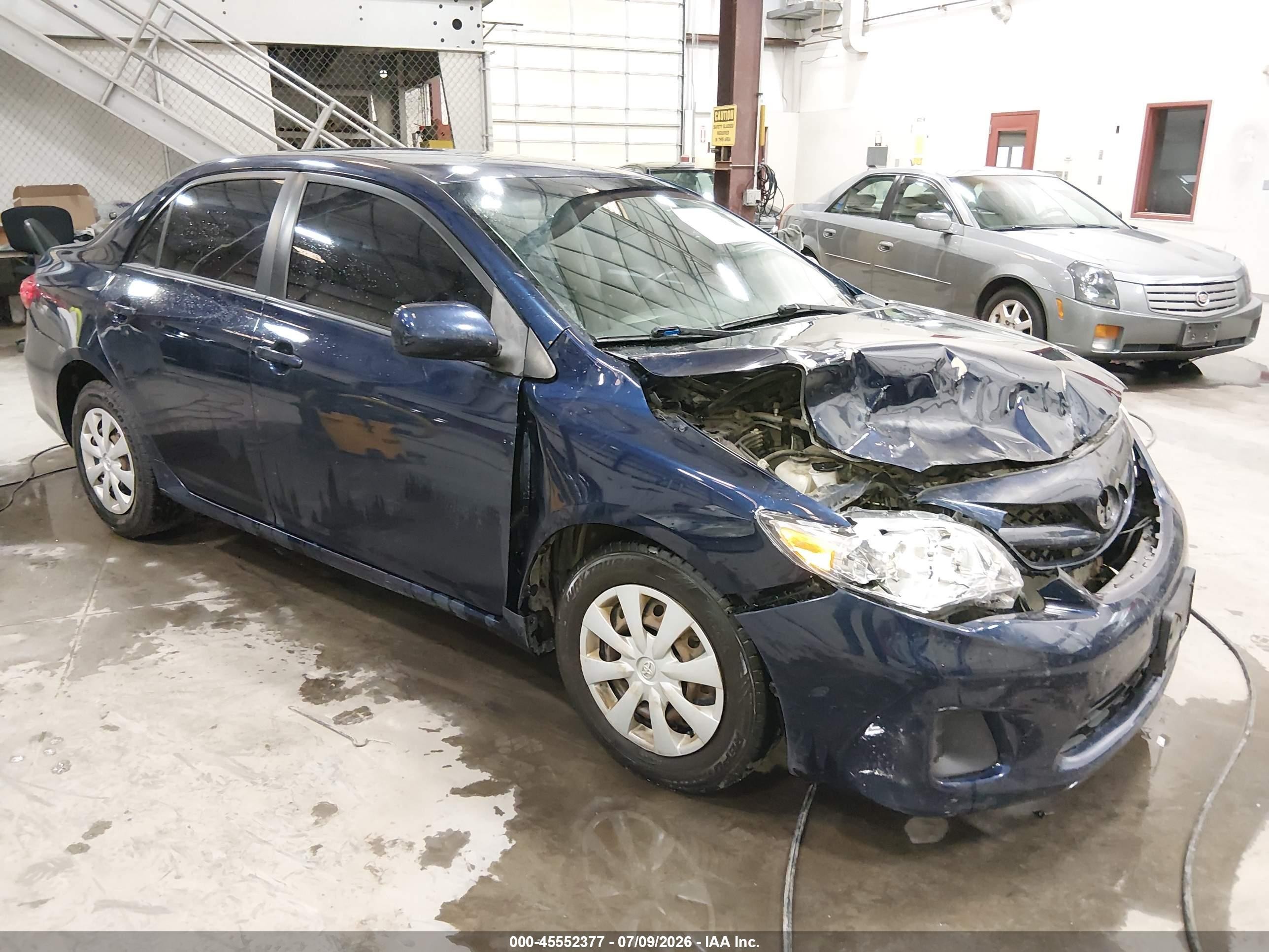 2011 Toyota Corolla Le Blue vin: JTDBU4EE1B9142347