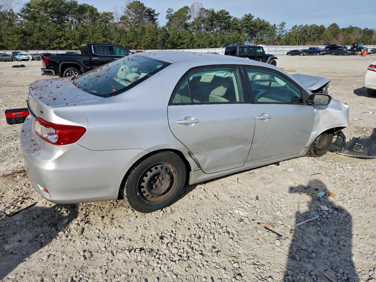 2011 Toyota Corolla Base Silver vin: JTDBU4EE1B9149301