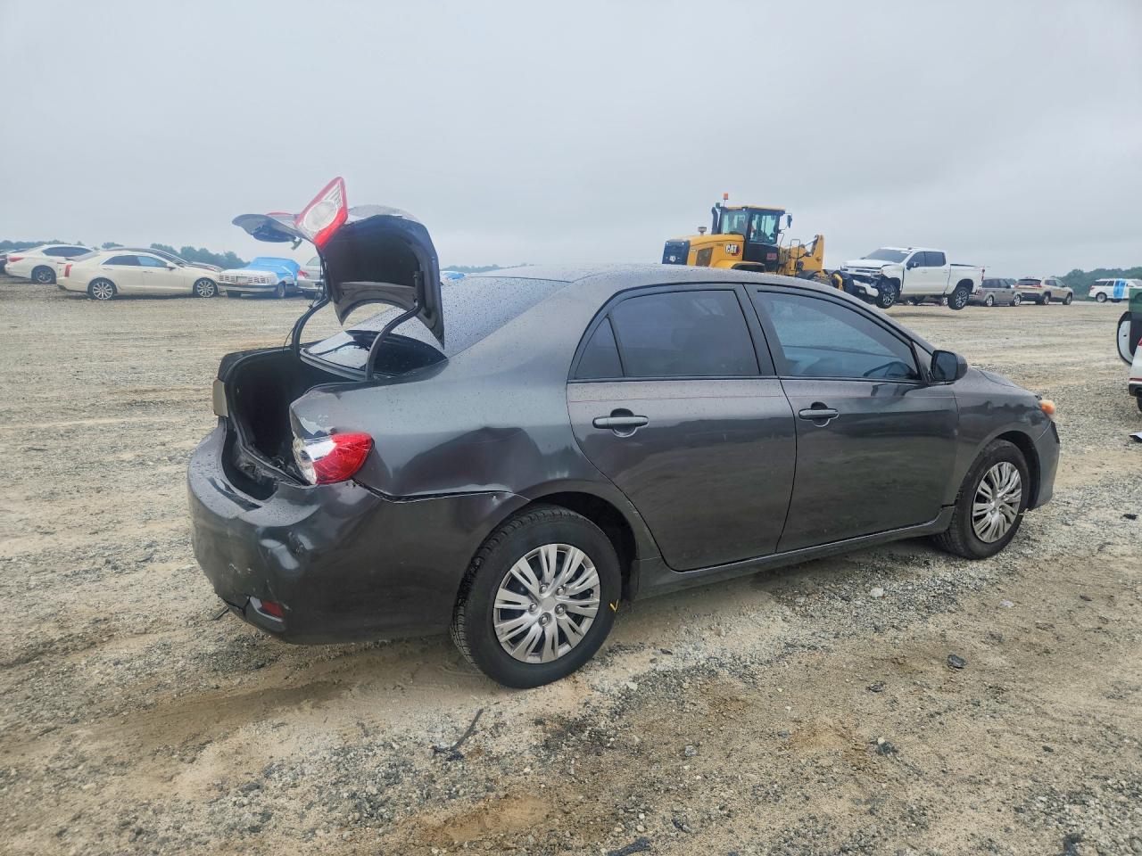 2011 Toyota Corolla Le Gray vin: JTDBU4EE1BJ094282