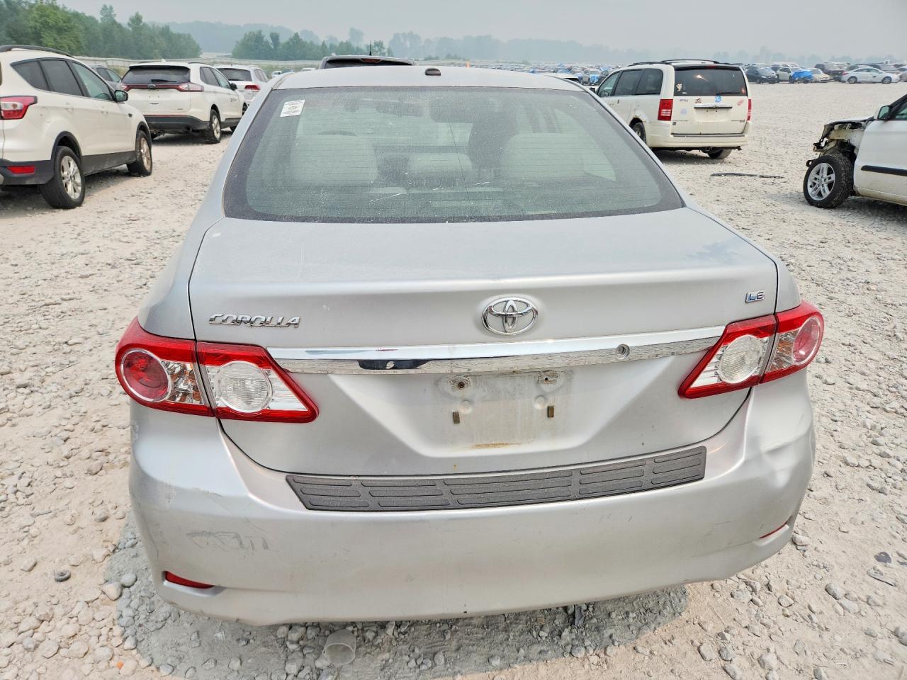 2011 Toyota Corolla Le Silver vin: JTDBU4EE1BJ103305