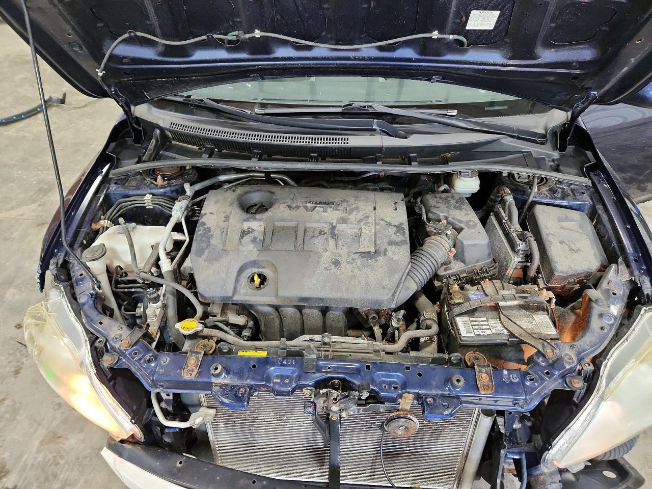 2012 Toyota Corolla L Синий vin: JTDBU4EE1C9173972