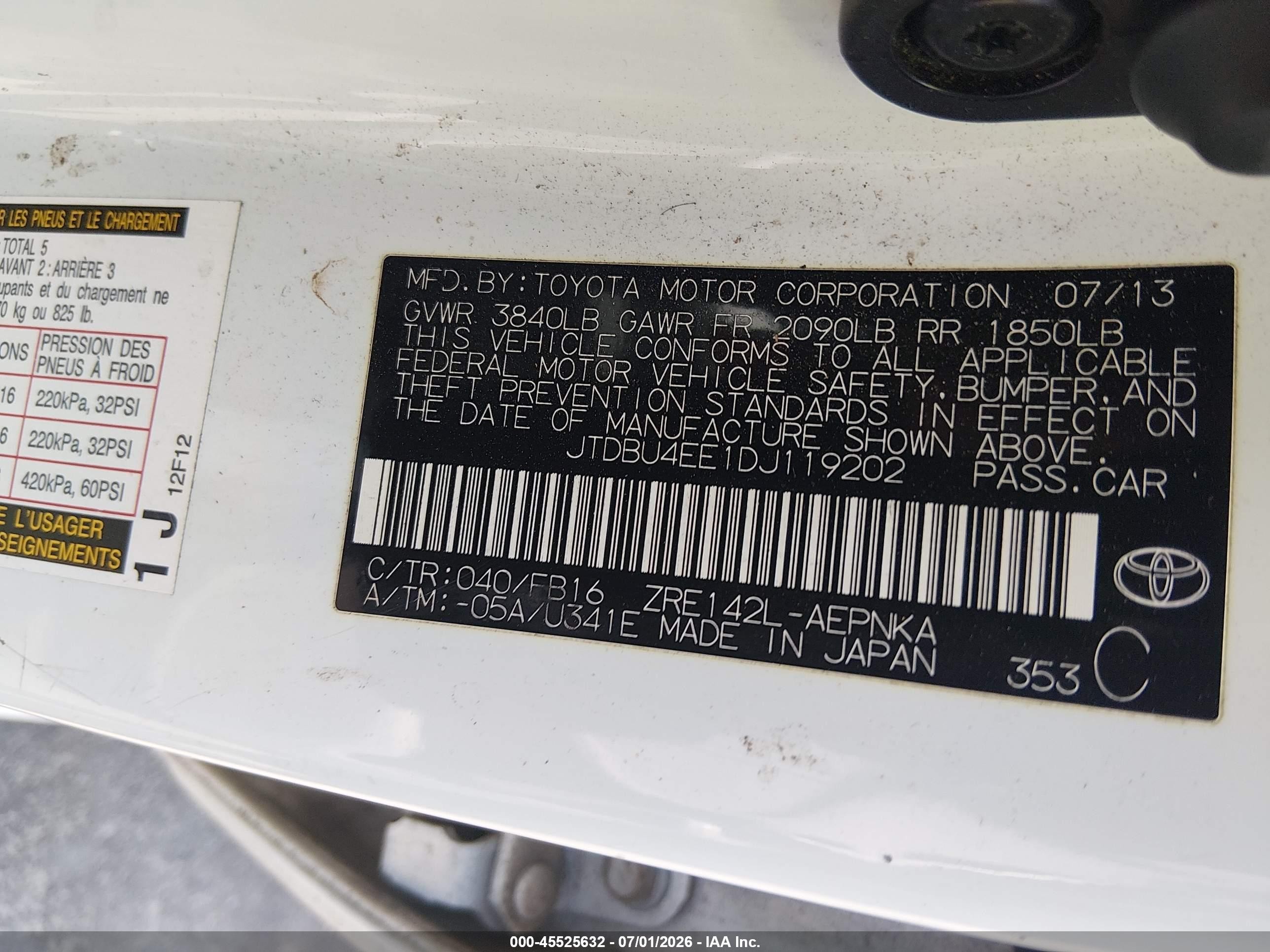 2013 Toyota Corolla Le White vin: JTDBU4EE1DJ119202