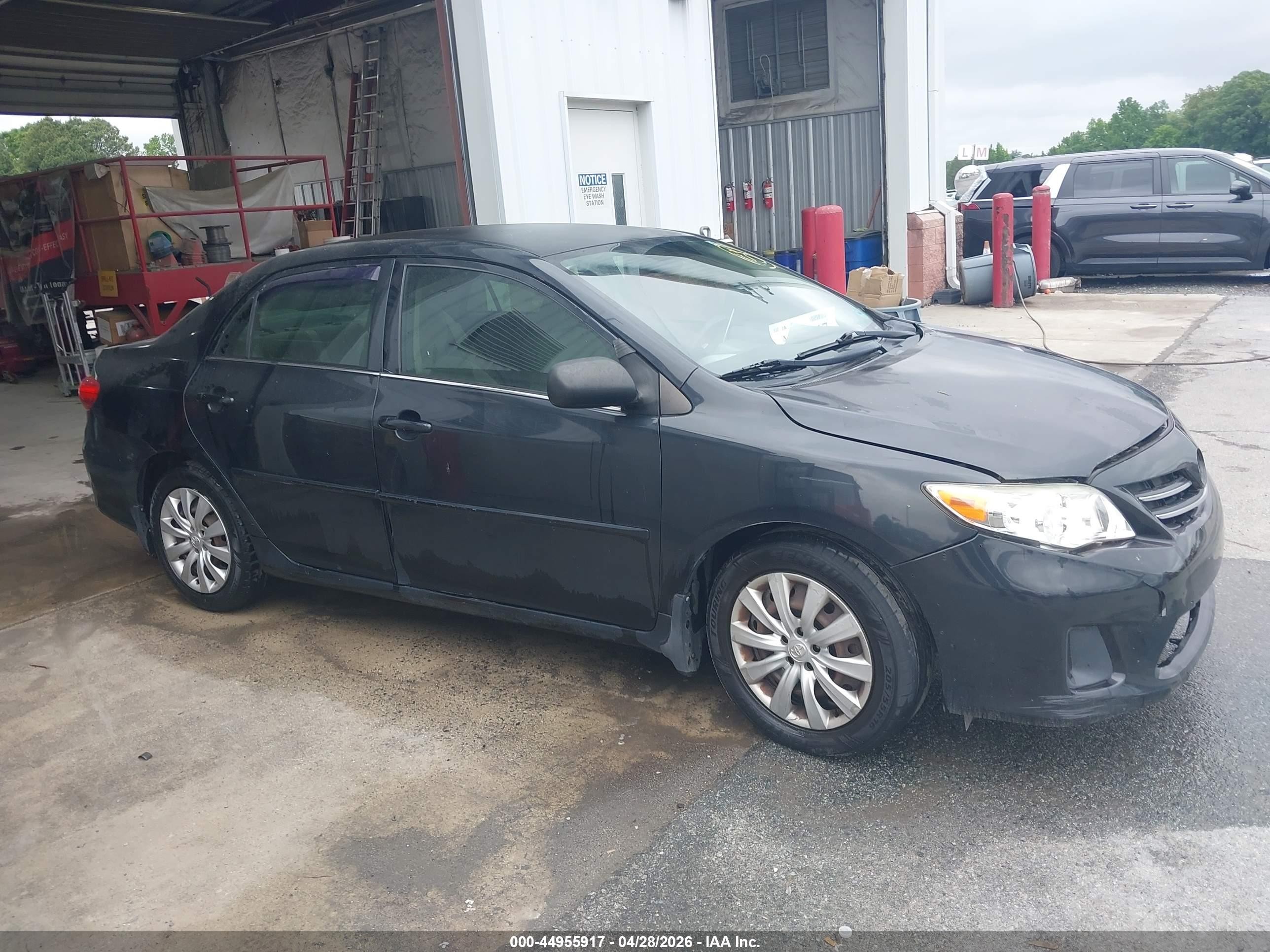 2013 Toyota Corolla Le Black vin: JTDBU4EE1DJ122729