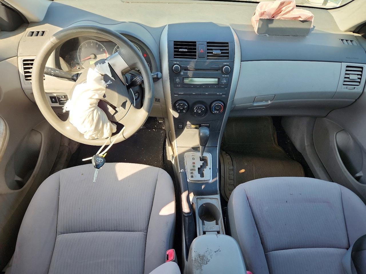2010 Toyota Corolla Le Teal vin: JTDBU4EE2A9110683