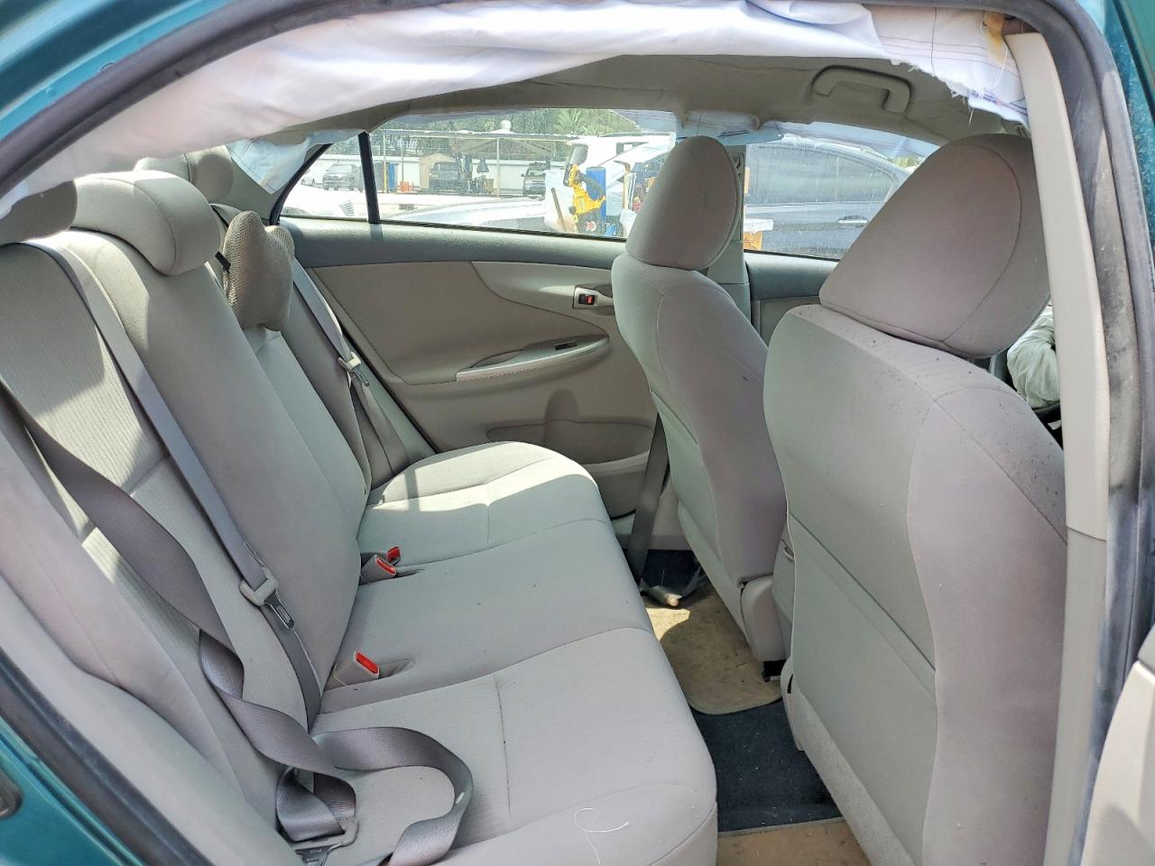 2010 Toyota Corolla Le Teal vin: JTDBU4EE2A9110683