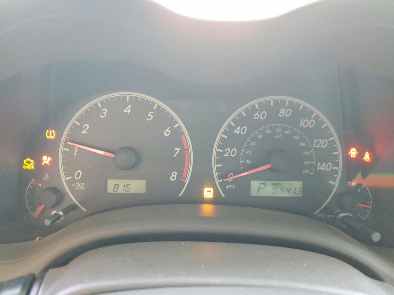 2010 Toyota Corolla Le Green vin: JTDBU4EE2AJ055277