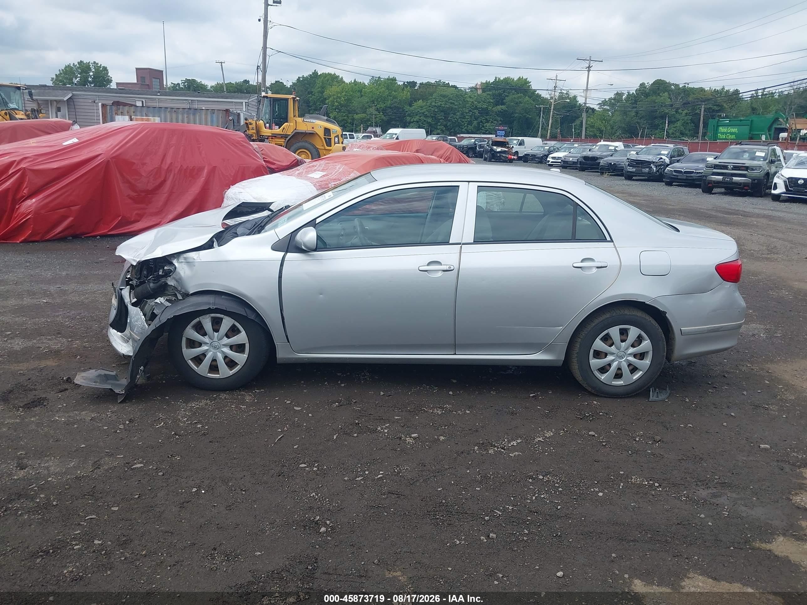 2010 Toyota Corolla Le Серебряный vin: JTDBU4EE2AJ055974