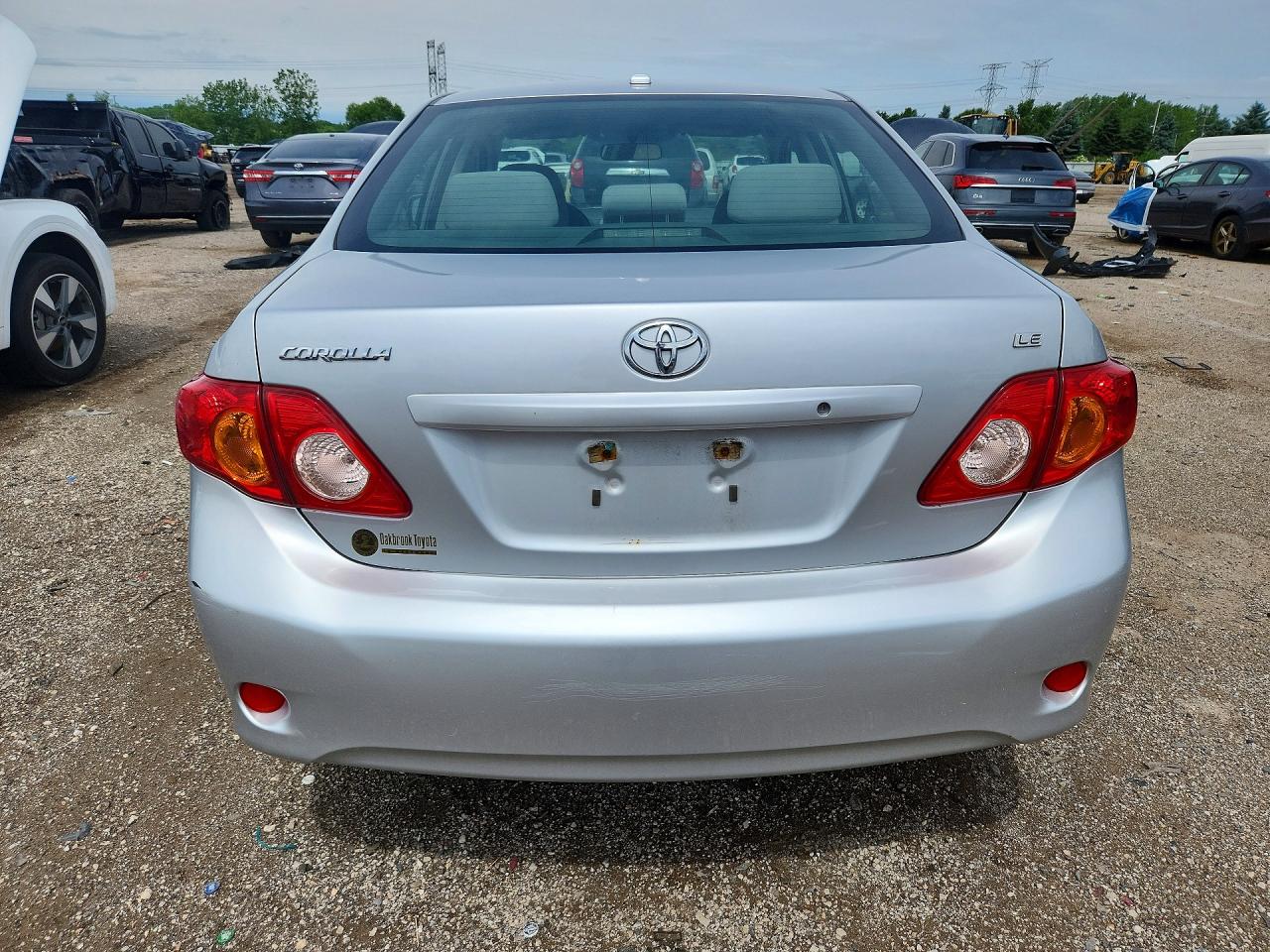 2010 Toyota Corolla Le Silver vin: JTDBU4EE2AJ056283