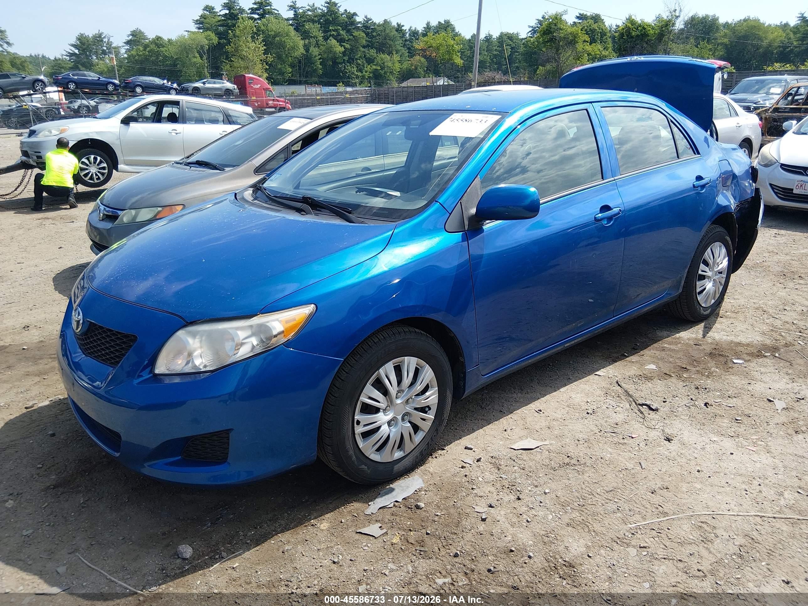 2010 Toyota Corolla Le Blue vin: JTDBU4EE2AJ060947