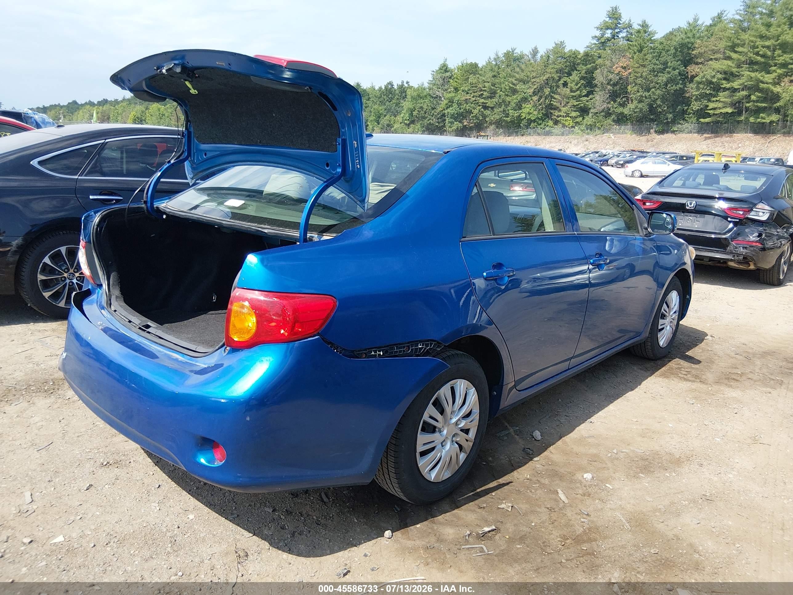 2010 Toyota Corolla Le Blue vin: JTDBU4EE2AJ060947