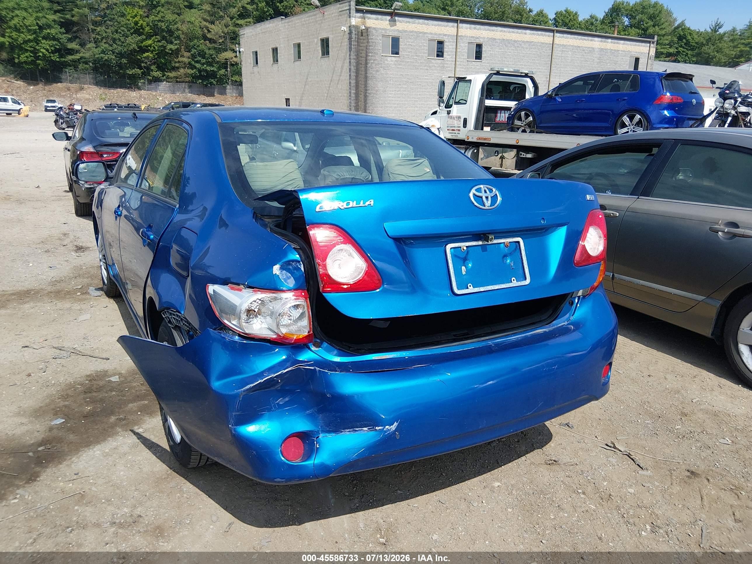 2010 Toyota Corolla Le Blue vin: JTDBU4EE2AJ060947