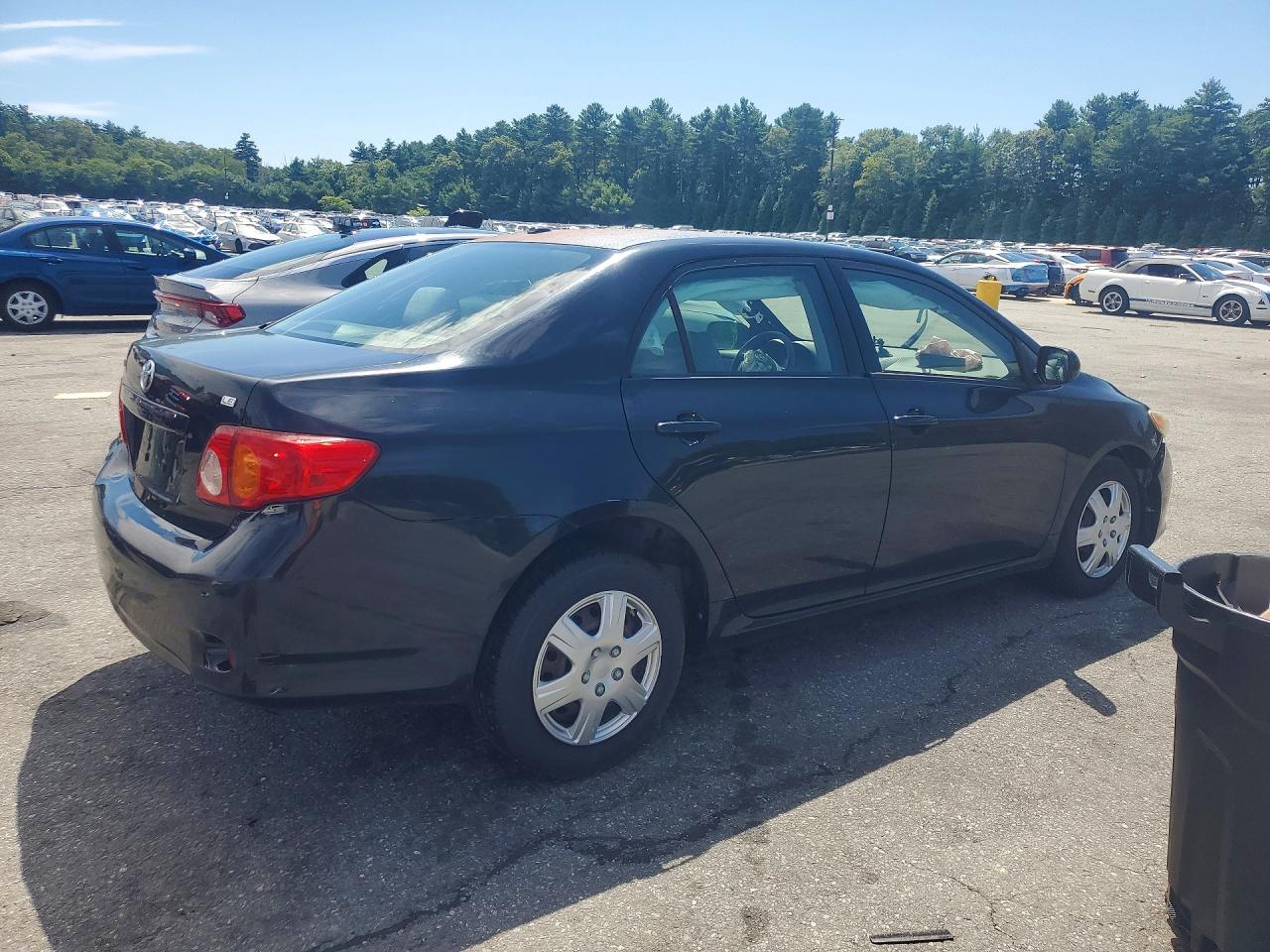 2010 Toyota Corolla Le Black vin: JTDBU4EE2AJ063251