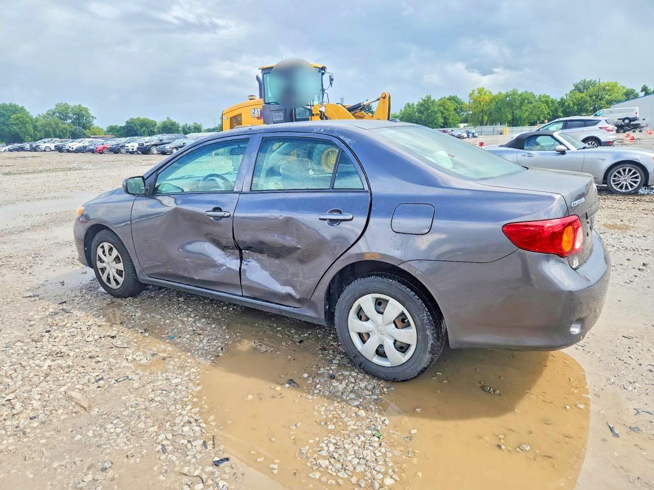 2010 Toyota Corolla Le Gray vin: JTDBU4EE2AJ063380