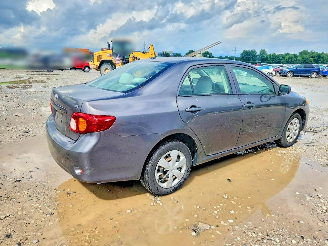 2010 Toyota Corolla Le Gray vin: JTDBU4EE2AJ063380