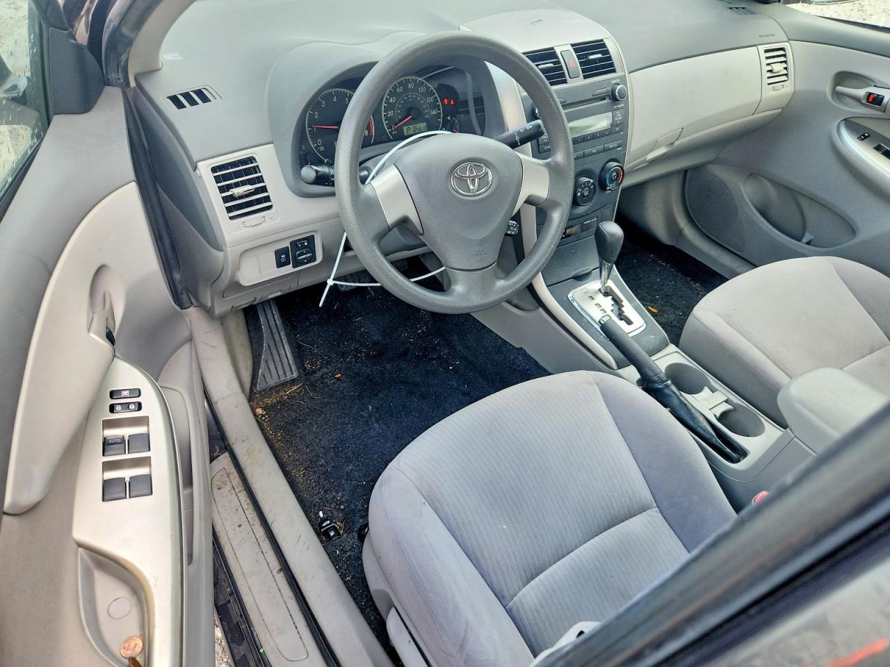2010 Toyota Corolla Le Gray vin: JTDBU4EE2AJ063380