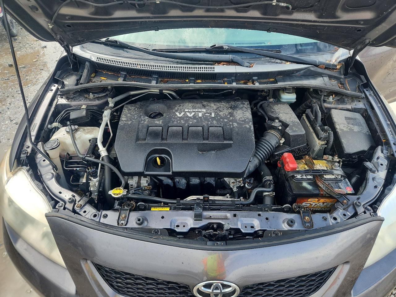 2010 Toyota Corolla Le Gray vin: JTDBU4EE2AJ063380
