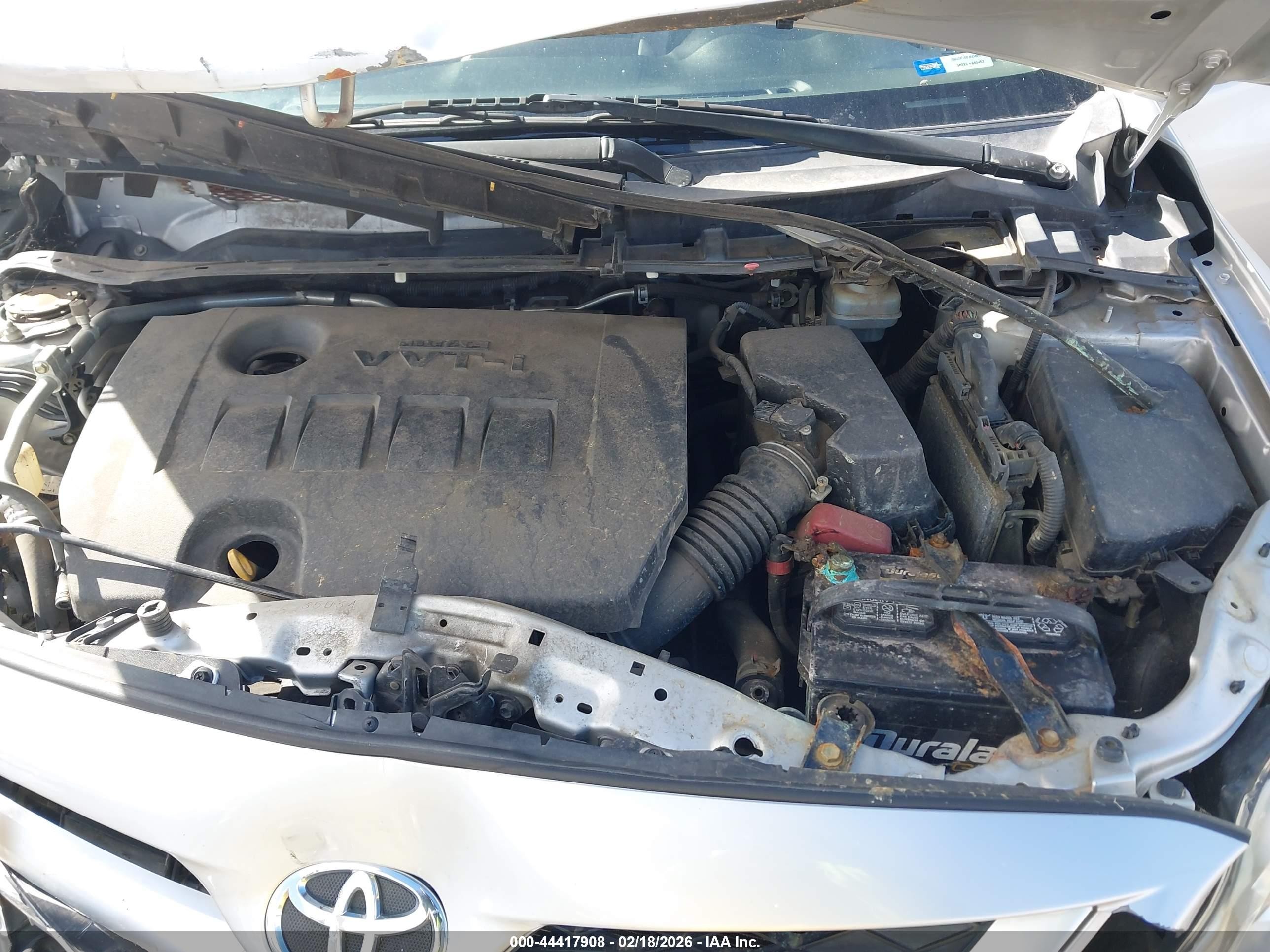 2011 Toyota Corolla Le Silver vin: JTDBU4EE2B9126836