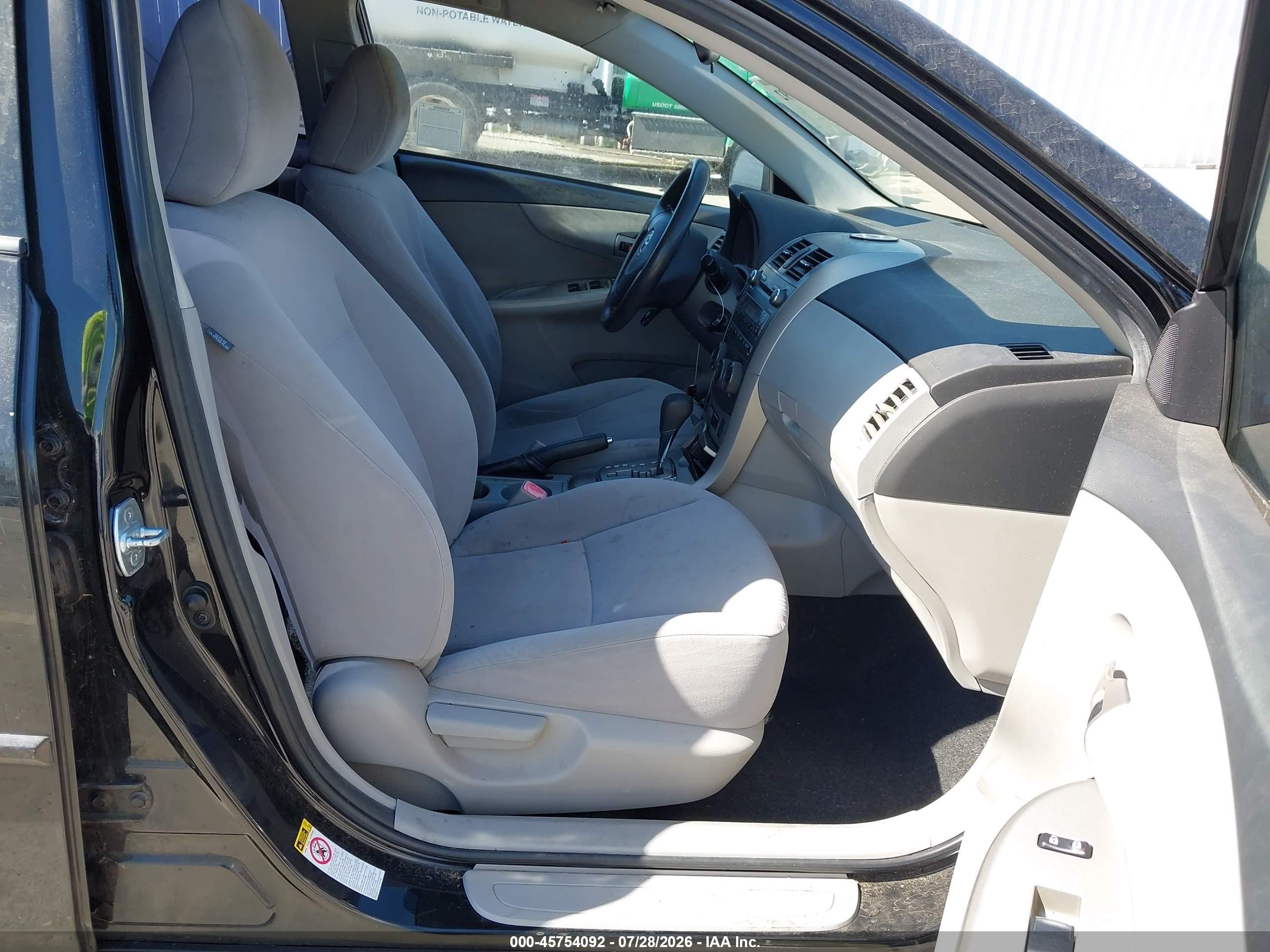 2011 Toyota Corolla Le Черный vin: JTDBU4EE2B9160534
