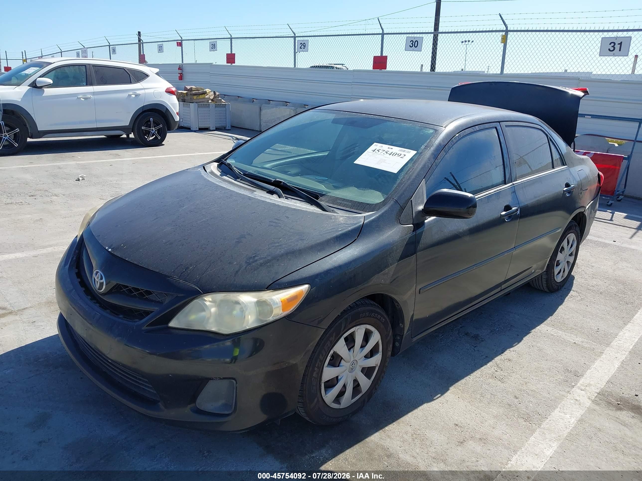 2011 Toyota Corolla Le Черный vin: JTDBU4EE2B9160534