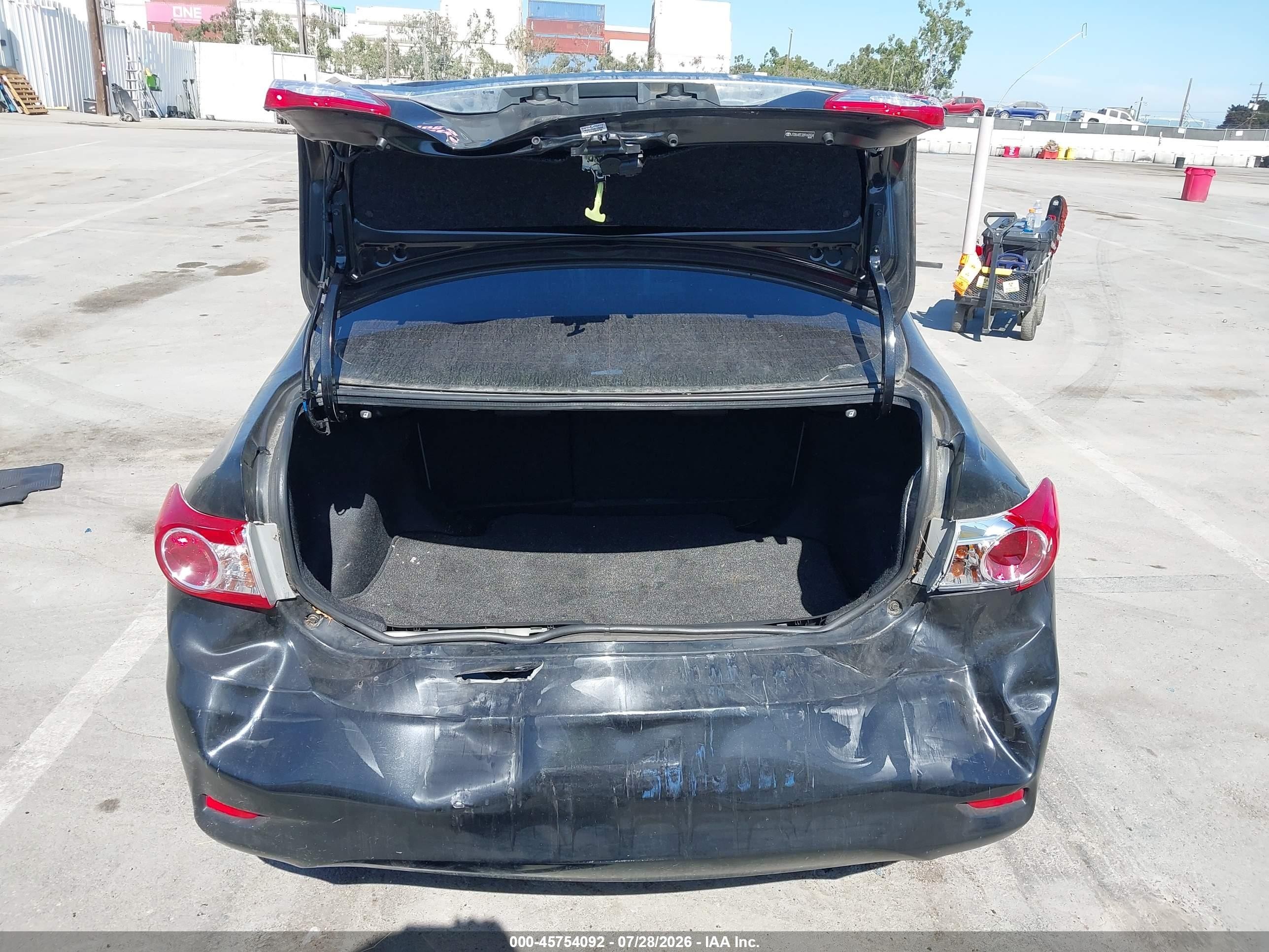 2011 Toyota Corolla Le Черный vin: JTDBU4EE2B9160534