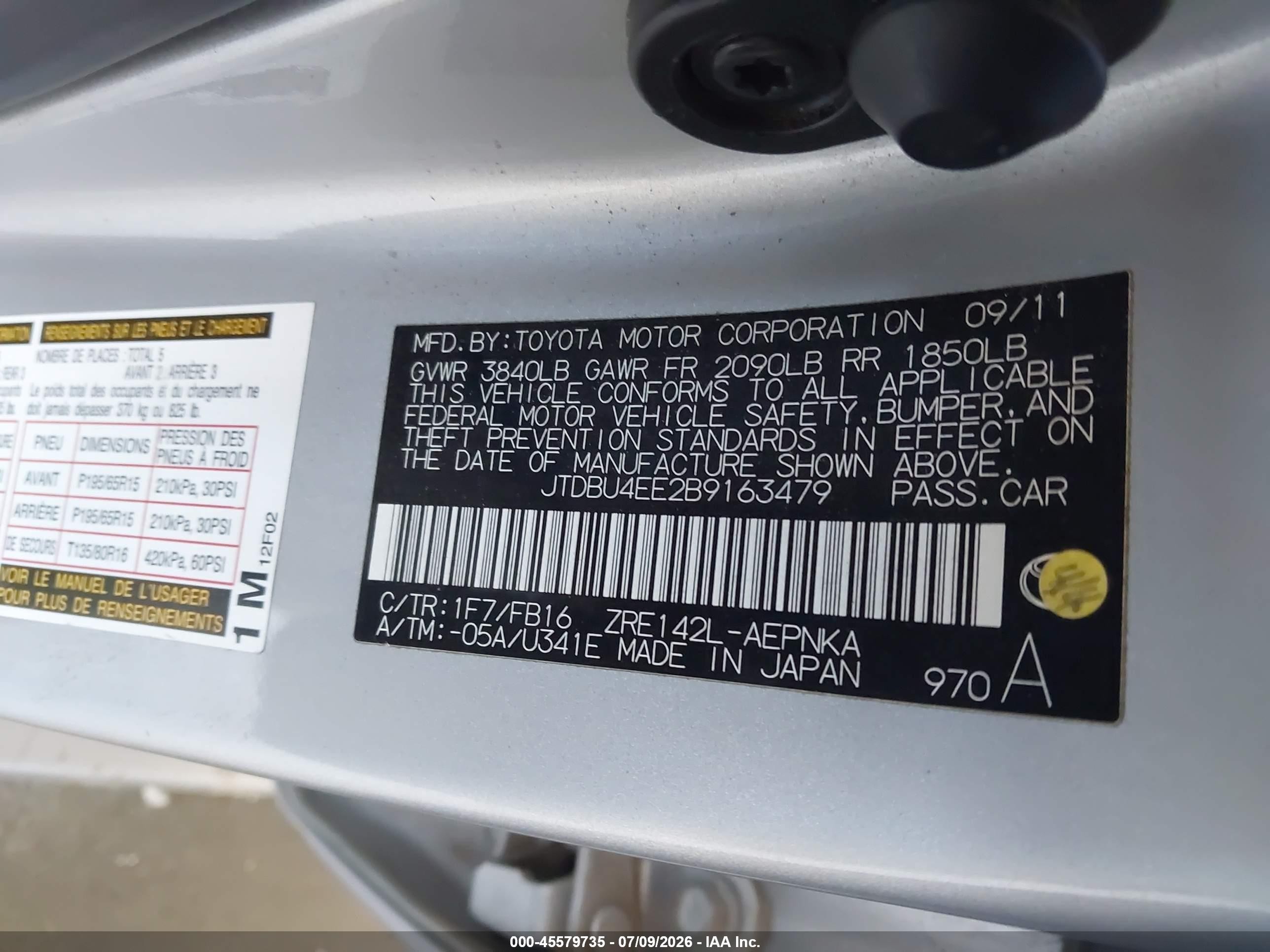 2011 Toyota Corolla Le Silver vin: JTDBU4EE2B9163479
