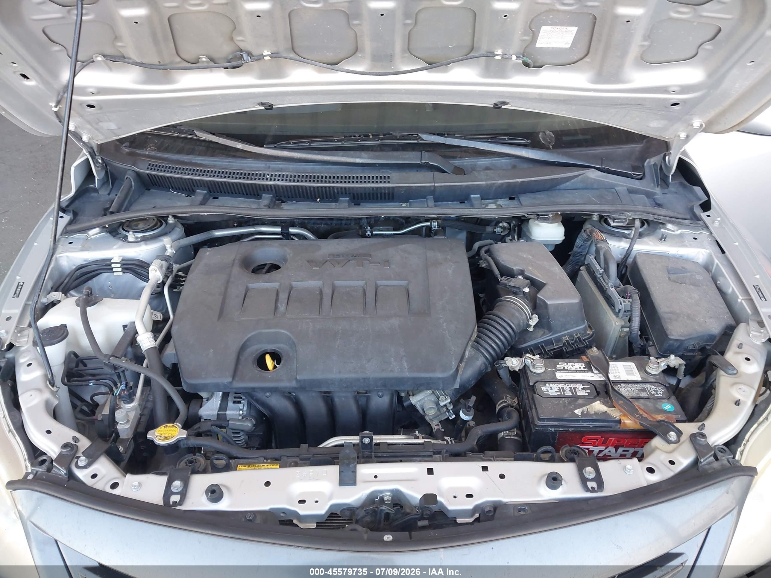 2011 Toyota Corolla Le Silver vin: JTDBU4EE2B9163479
