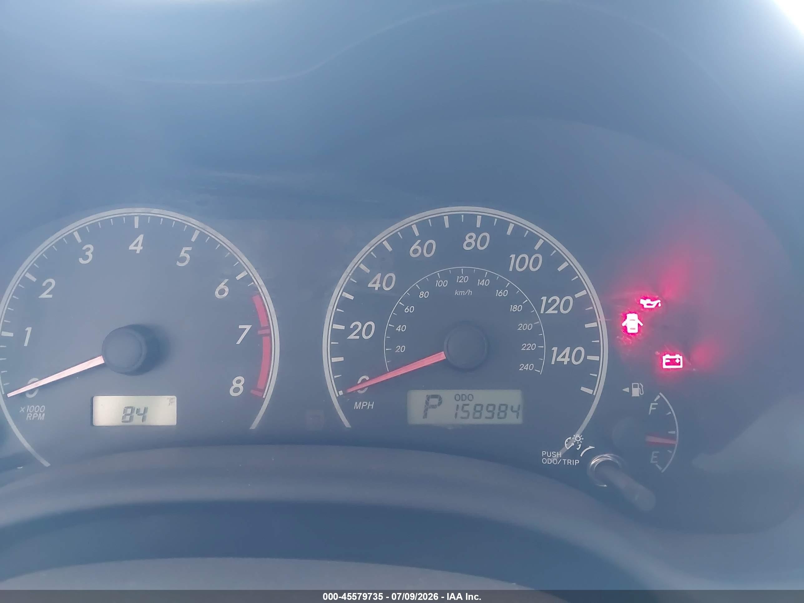 2011 Toyota Corolla Le Silver vin: JTDBU4EE2B9163479