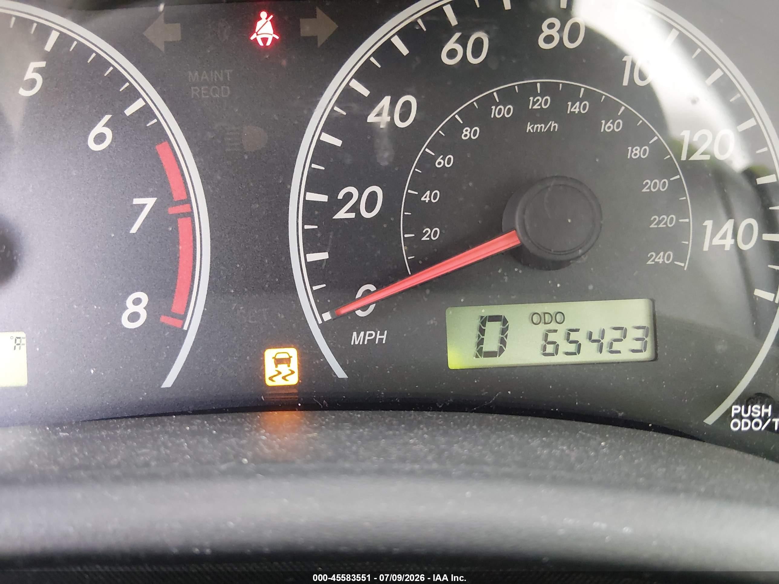 2011 Toyota Corolla Le Серебряный vin: JTDBU4EE2BJ088233