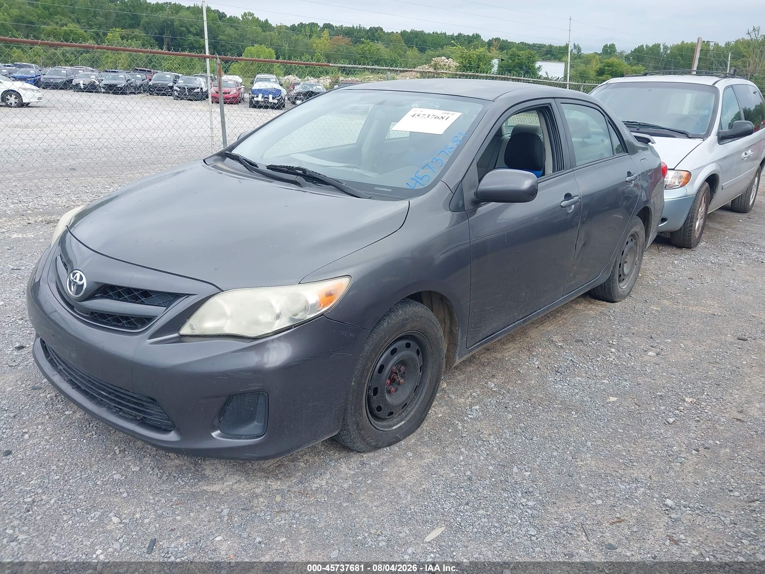 2011 Toyota Corolla Le Gray vin: JTDBU4EE2BJ095358
