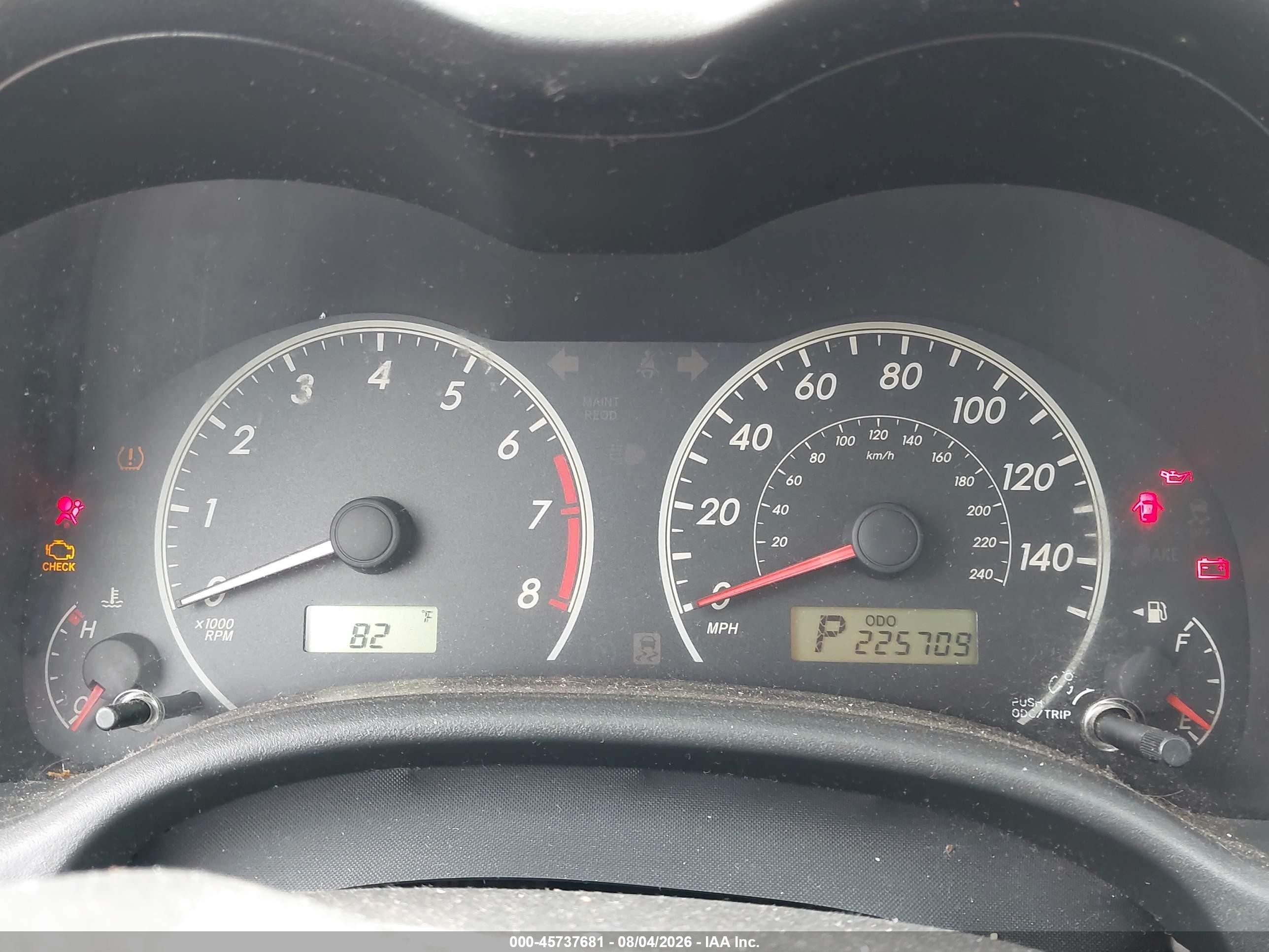2011 Toyota Corolla Le Gray vin: JTDBU4EE2BJ095358