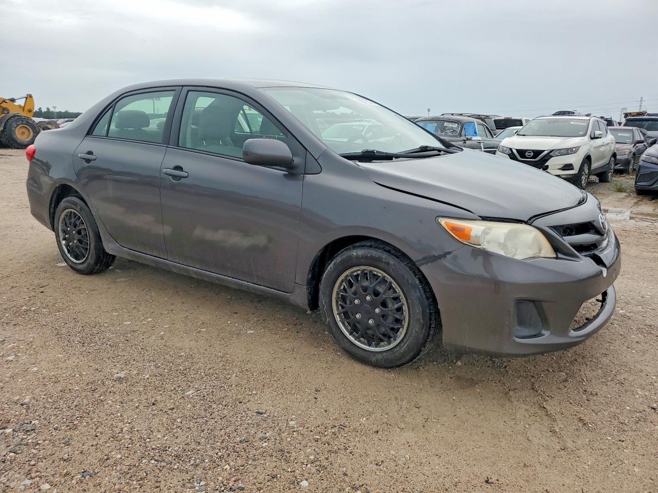 2011 Toyota Corolla Le Gray vin: JTDBU4EE2BJ095876