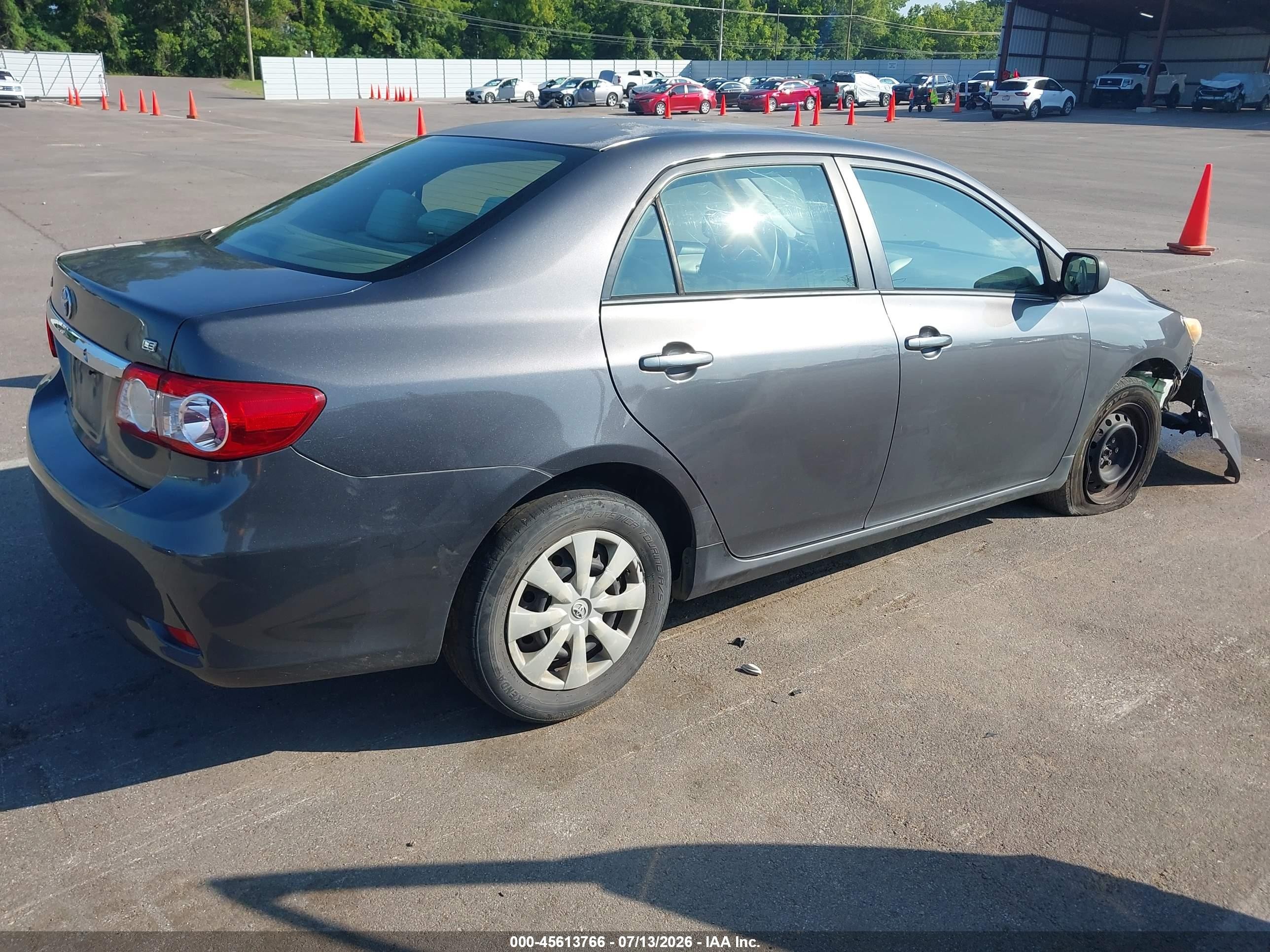 2011 Toyota Corolla Le Gray vin: JTDBU4EE2BJ097885