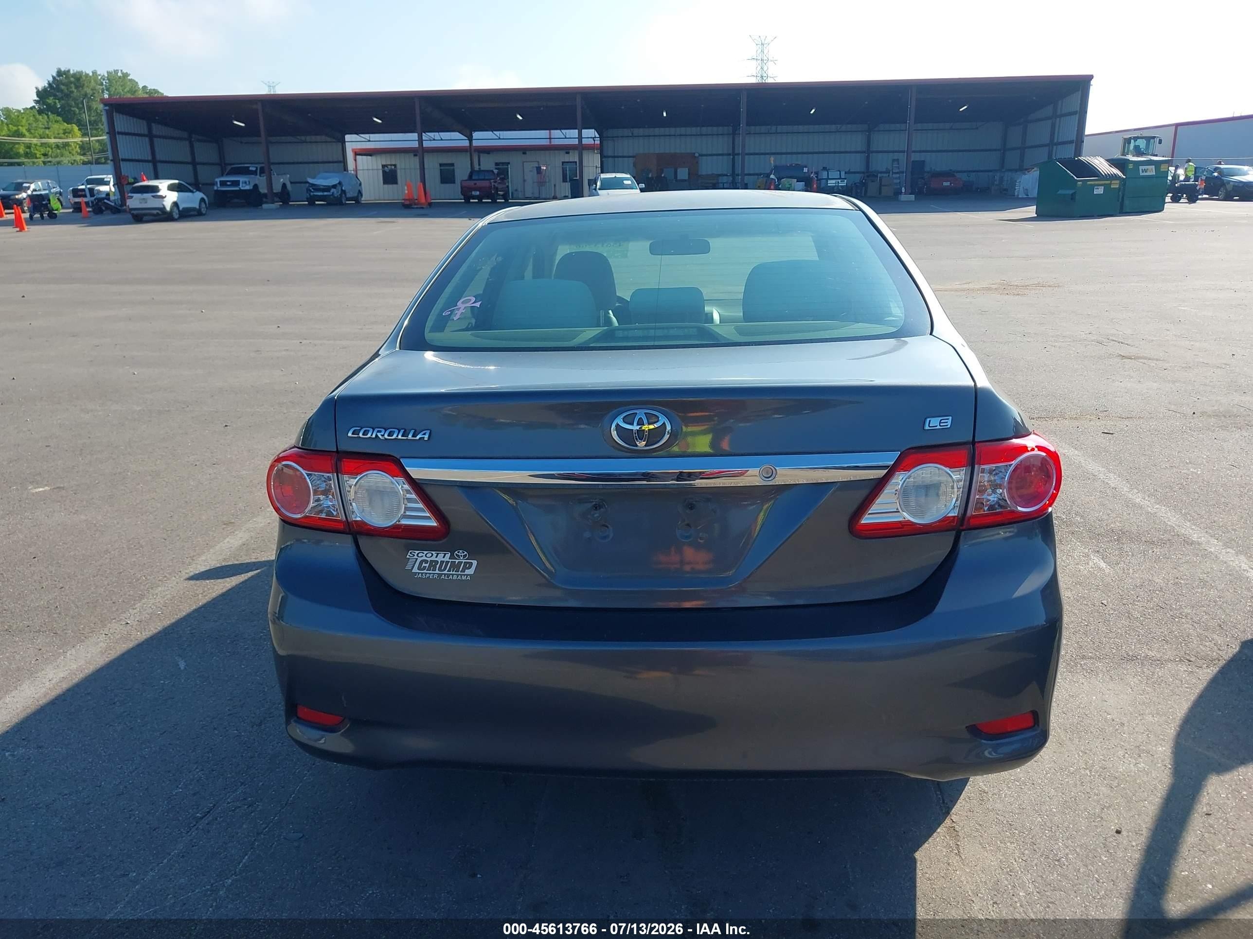 2011 Toyota Corolla Le Gray vin: JTDBU4EE2BJ097885