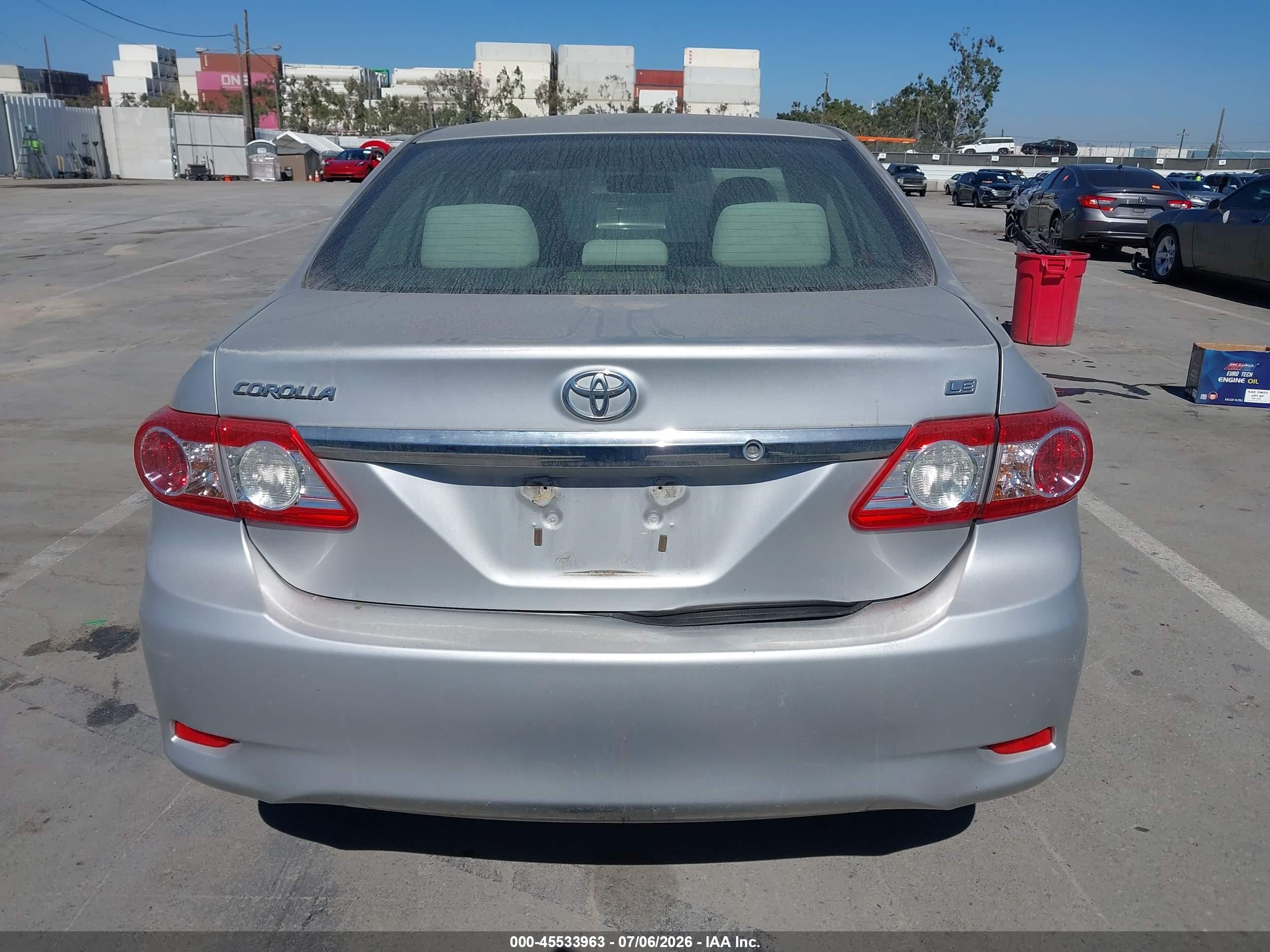 2011 Toyota Corolla Le Silver vin: JTDBU4EE2BJ101093