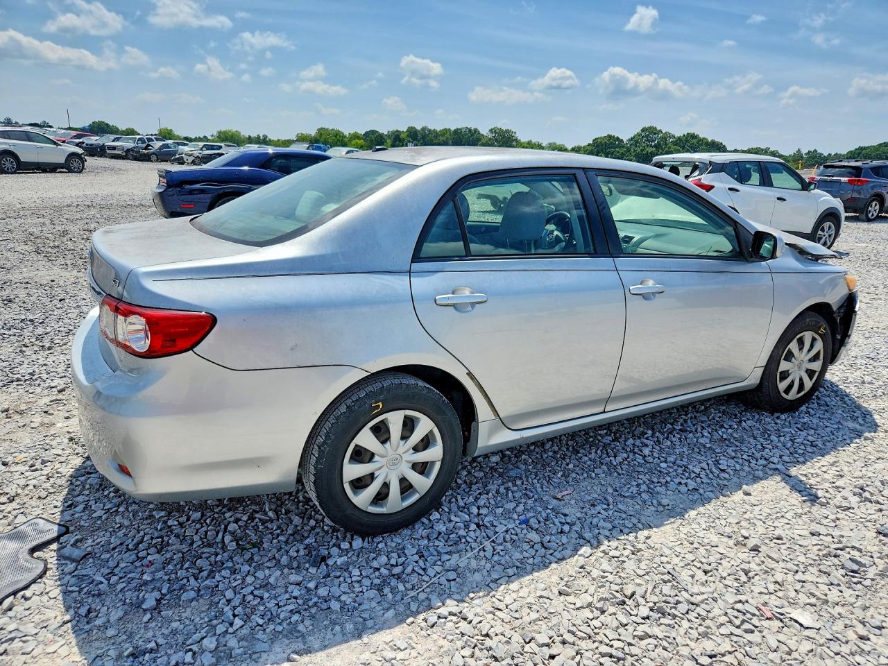 2011 Toyota Corolla Le Silver vin: JTDBU4EE2BJ103118