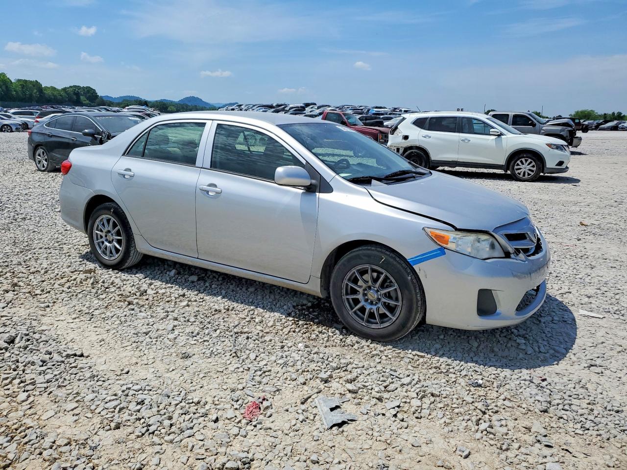 2012 Toyota Corolla L Silver vin: JTDBU4EE2C9177271