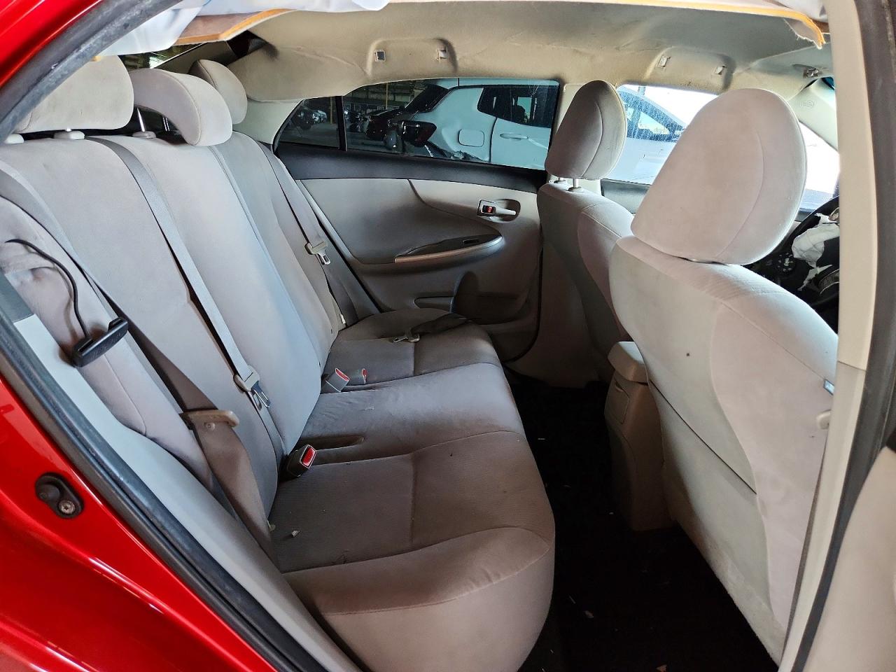 2012 Toyota Corolla Le Red vin: JTDBU4EE2C9180820