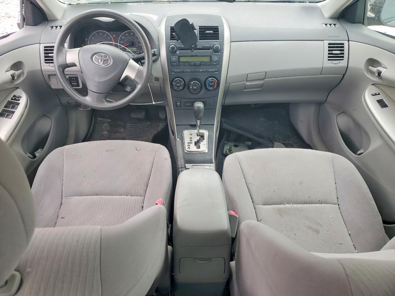 2010 Toyota Corolla Le Gray vin: JTDBU4EE3AJ055336